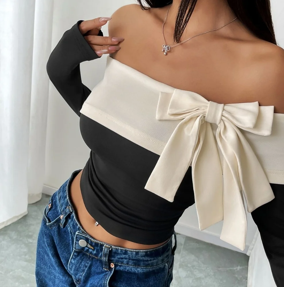 Shoulder Kiss Top - Picture 2 of 6